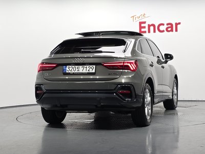 صورة 4 لـ 2023 AUDI Q3