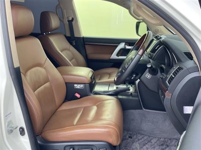 2015 Toyota LAND CRUISER 200 — миниатюра 28
