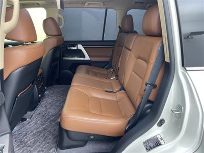2015 Toyota LAND CRUISER 200 — миниатюра 36