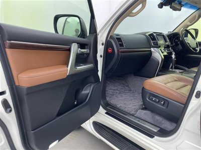 2015 Toyota LAND CRUISER 200 — миниатюра 40