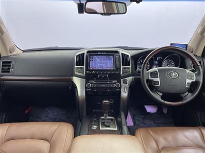 صورة 4 لـ 2015 Toyota LAND CRUISER 200