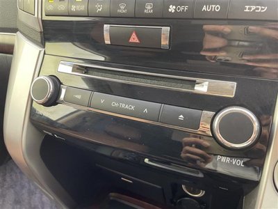 2015 Toyota LAND CRUISER 200 — миниатюра 20