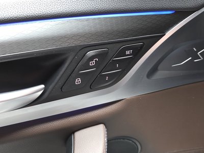 2021 BMW X4 缩略图 31