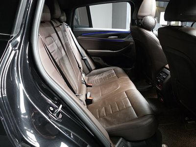 2021 BMW X4 缩略图 18