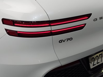 2022 Genesis GV70 — фото 10