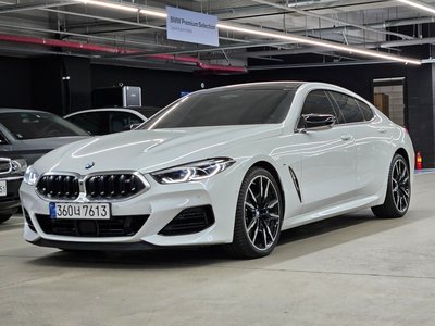 BMW 8 SERIES - 1