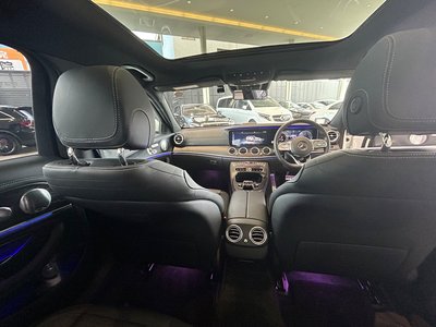 MERCEDES-BENZ E-CLASS - 6