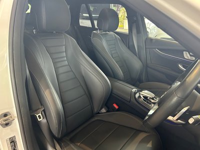 MERCEDES-BENZ E-CLASS - 4