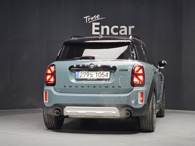 MINI COUNTRYMAN - 3