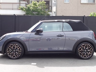 صورة مصغرة 32 لـ 2025 MINI COOPER CONVERTIBLE