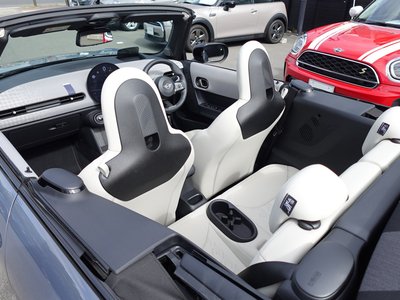 صورة مصغرة 74 لـ 2025 MINI COOPER CONVERTIBLE