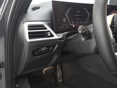 2025 BMW 3 SERIES 缩略图 19