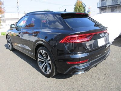 AUDI Q8 - 6