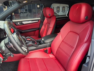 PORSCHE CAYENNE - 5