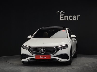 MERCEDES-BENZ E-CLASS - 2