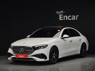 MERCEDES-BENZ E-CLASS - 1