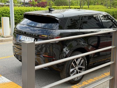 2026 LAND Rover RANGE ROVER EVOQUE — фото 3