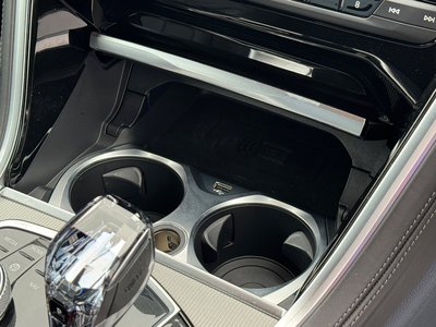 صورة مصغرة 32 لـ 2020 BMW 8 SERIES