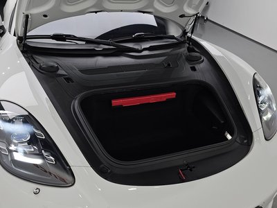 صورة 7 لـ 2018 Porsche 718