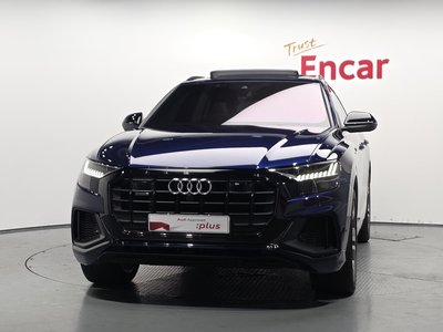 2023 AUDI Q8 photo 2