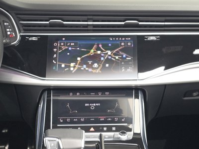 2023 AUDI Q8 — миниатюра 13