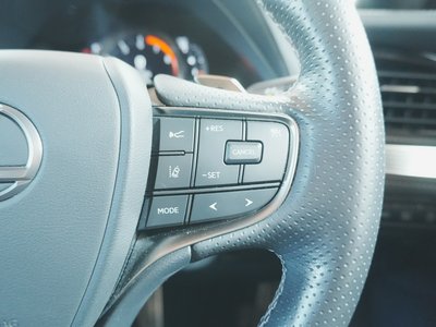 2022 Lexus LS 缩略图 17