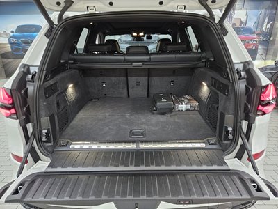 2025 BMW X5 缩略图 18