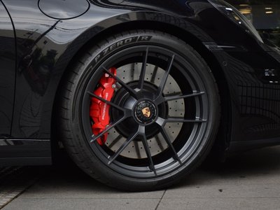 2025 Porsche 911 — миниатюра 25