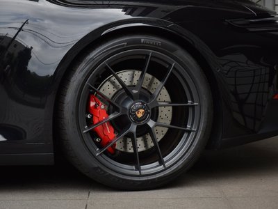 2025 Porsche 911 — миниатюра 24
