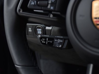 2025 Porsche 911 — миниатюра 15
