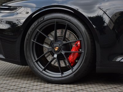 2025 Porsche 911 — миниатюра 26