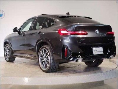 2024 BMW X4 照片 2