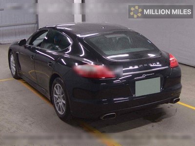 PORSCHE PANAMERA - 2