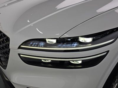 صورة 9 لـ 2021 GENESIS GV70