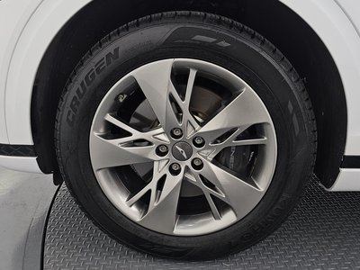 صورة 8 لـ 2021 GENESIS GV70