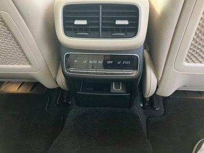 MERCEDES-BENZ GLS - 10