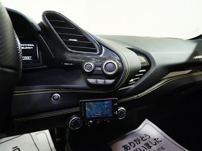 2017 Ferrari 488GTB thumbnail 23