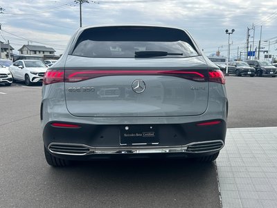MERCEDES-BENZ EQE - 9