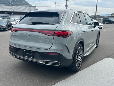 MERCEDES-BENZ EQE - 8