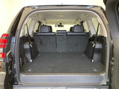 2023 Toyota LAND CRUISER PRADO — миниатюра 27