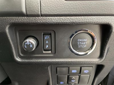 2023 Toyota LAND CRUISER PRADO — миниатюра 15