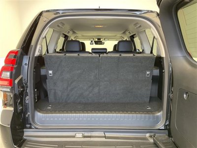 2023 Toyota LAND CRUISER PRADO — миниатюра 26