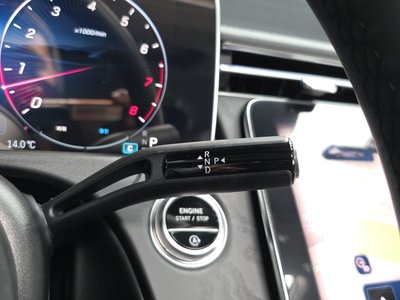 MERCEDES-BENZ E-CLASS - 9