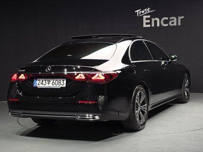 MERCEDES-BENZ E-CLASS - 3