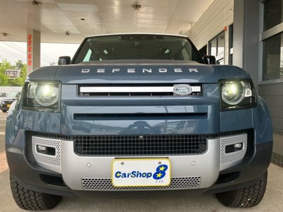 LAND ROVER DEFENDER - 2