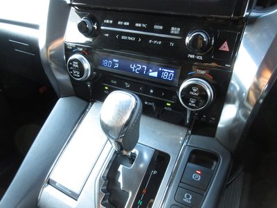صورة مصغرة 53 لـ 2019 Toyota VELLFIRE