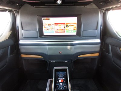 TOYOTA VELLFIRE - 4