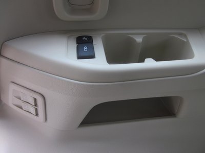 2026 Toyota LAND CRUISER 300 — миниатюра 50