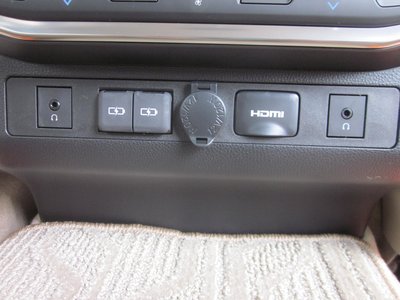 2026 Toyota LAND CRUISER 300 — миниатюра 47