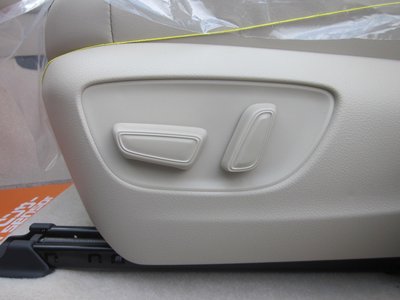 2026 Toyota LAND CRUISER 300 — миниатюра 43
